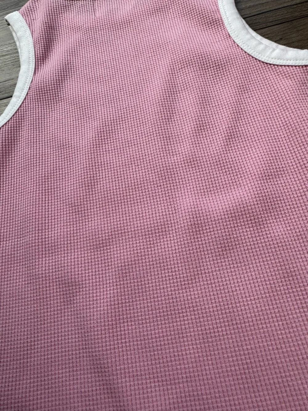 PHplay by Petite Hailey Size 10 waffle knit tank white contrast binding NEW